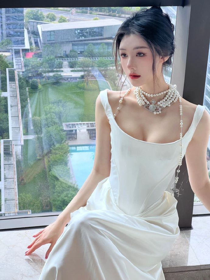 逃避虽可耻但有用 封面