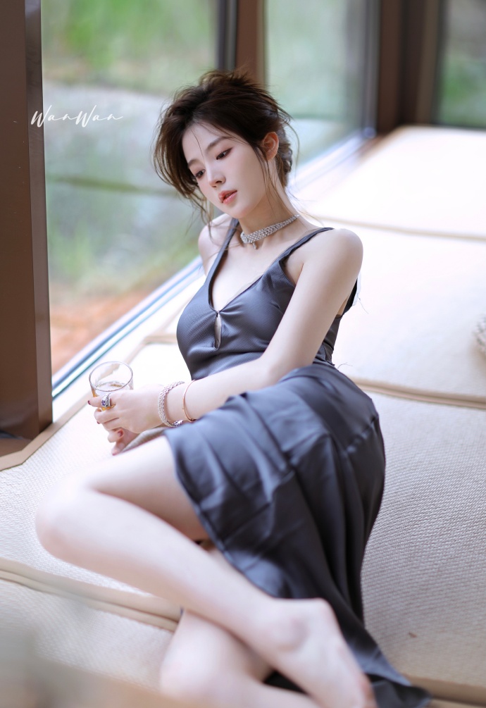 变脸 封面
