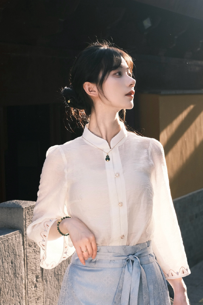 罗思远 头像